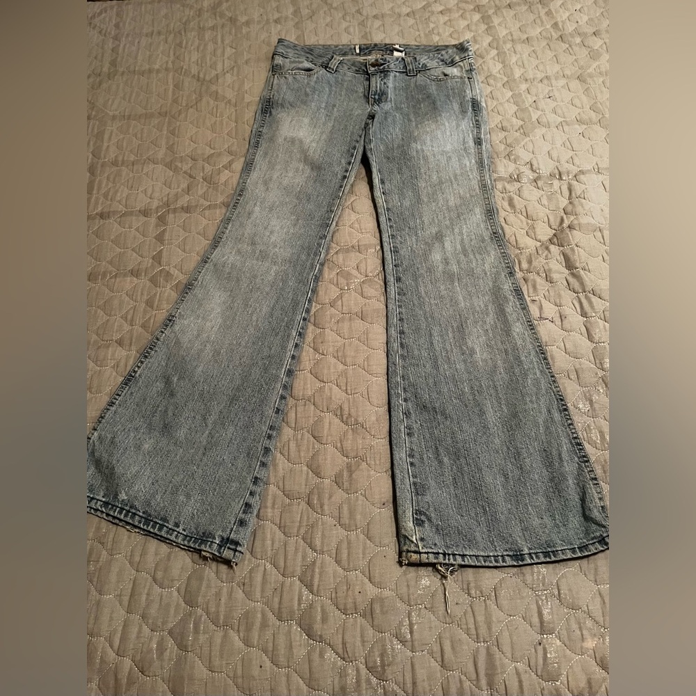 GAP JEANS~ 1969~ LIGHT WASH ~FLARE JEANS~6